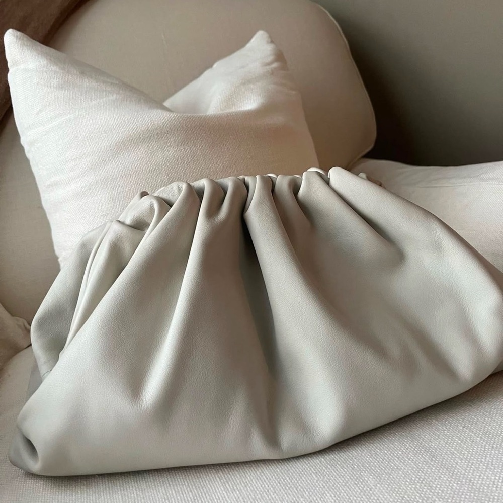 Bottega Pouch bag